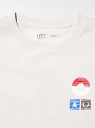 UNIQLO Kids UT POKEMON SKETCH (Color: Beige - Talla 130cm)
