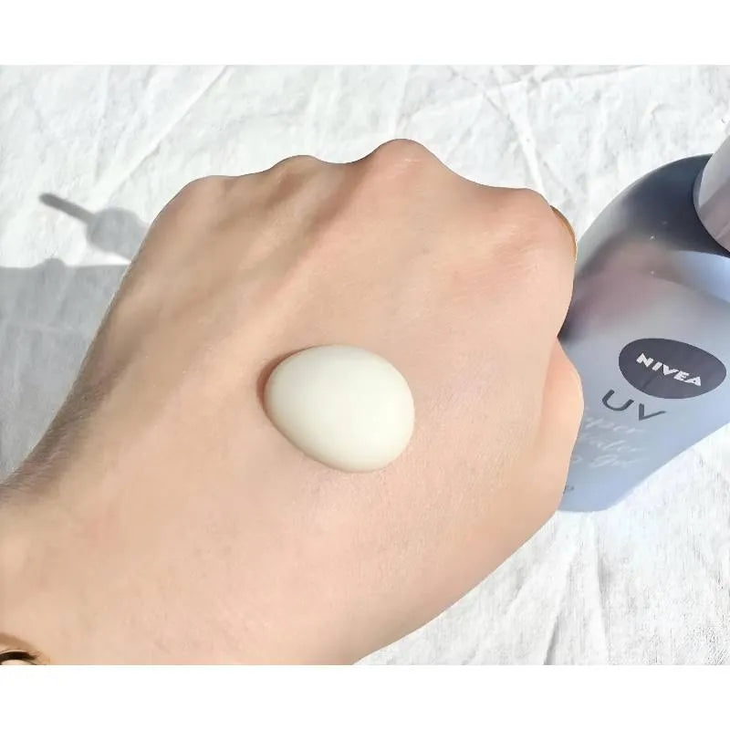 NIVEA Sun UV Super Water Gel SPF 50 (Envase + Refill)