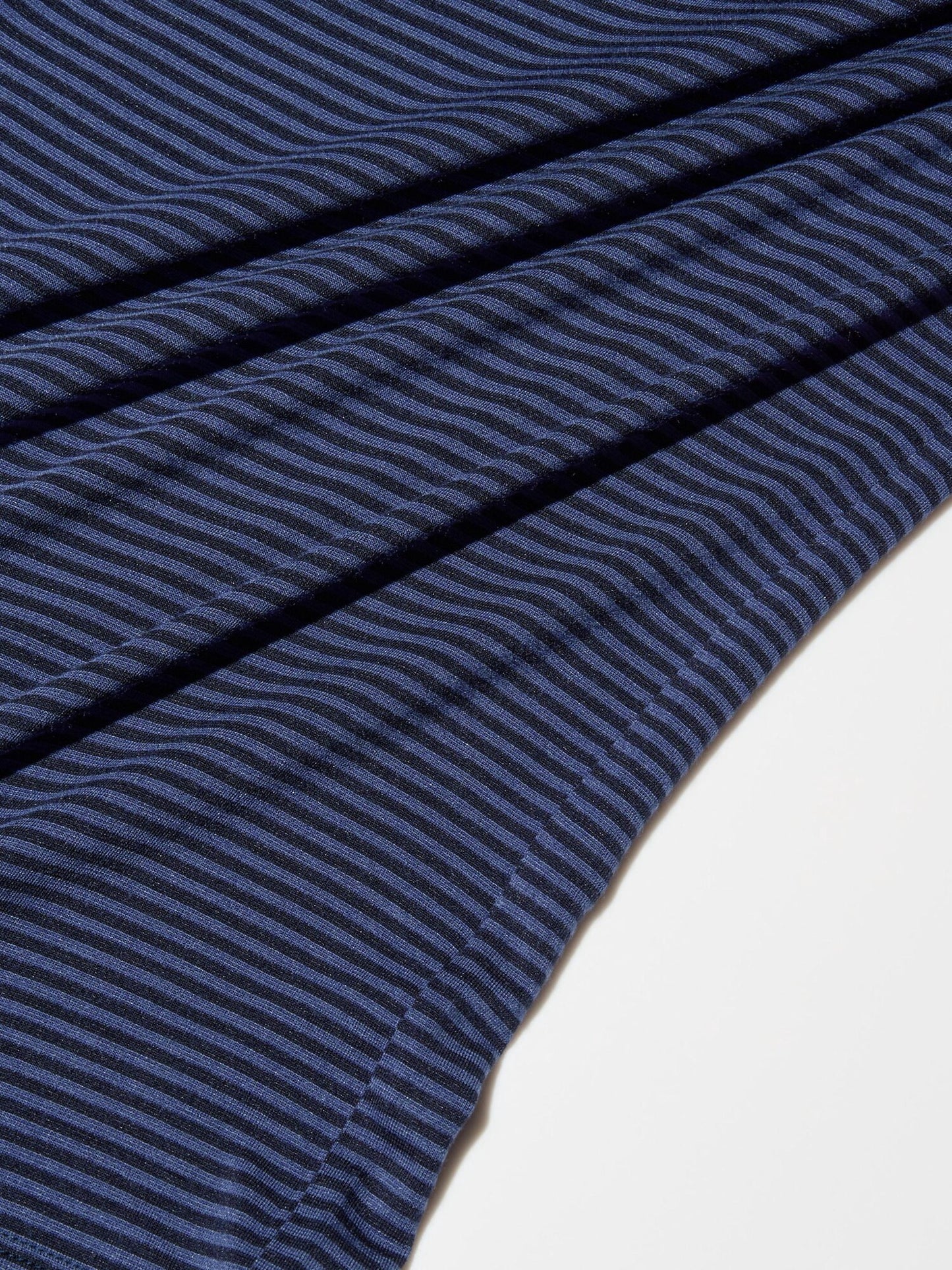 UNIQLO HEATTECH Crew Neck Long T-Shirt / Stripe (L)