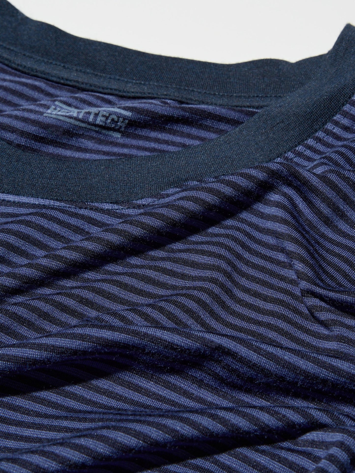 UNIQLO HEATTECH Crew Neck Long T-Shirt / Stripe (L)